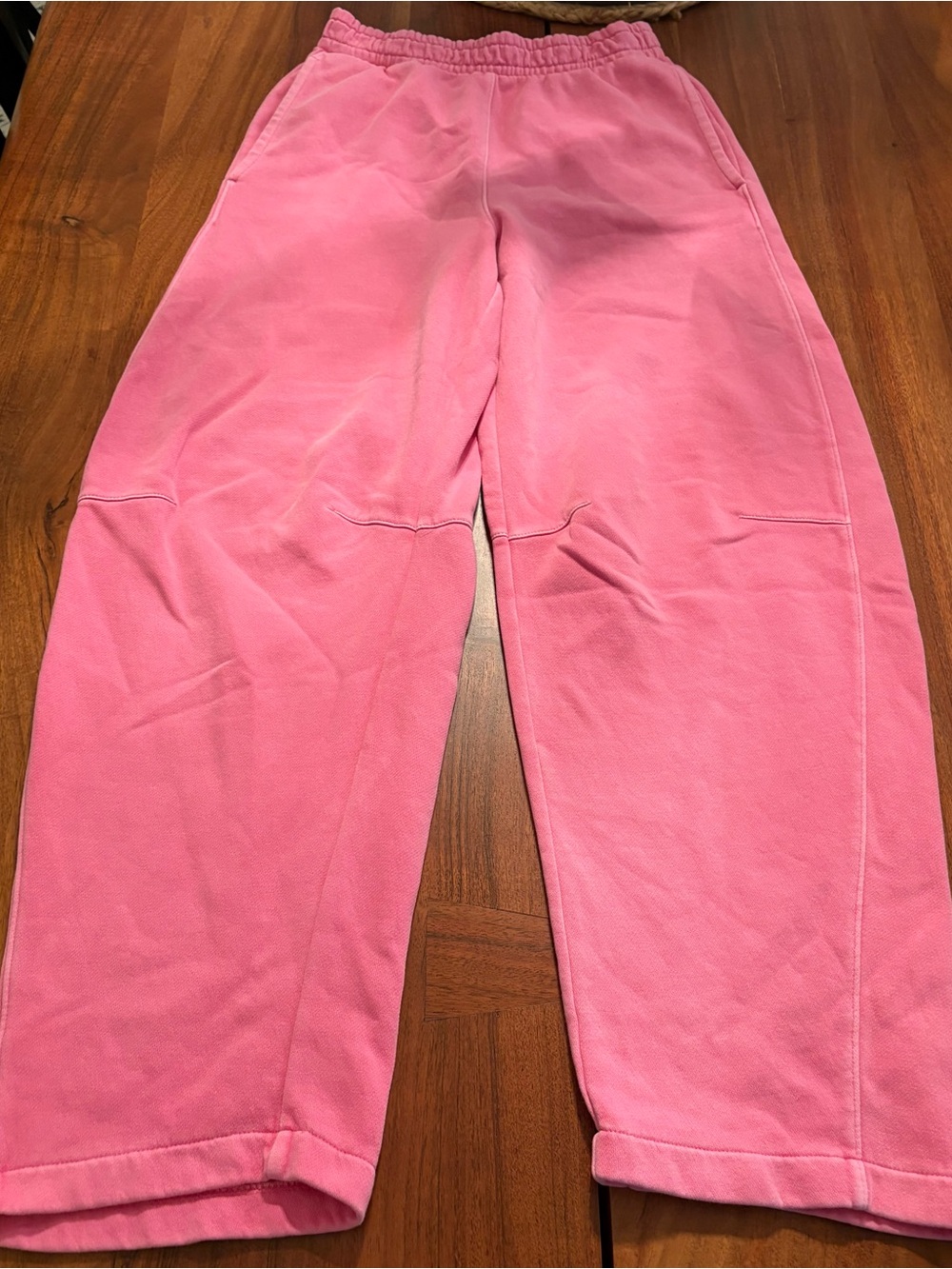 GAP women’s pink Joggers